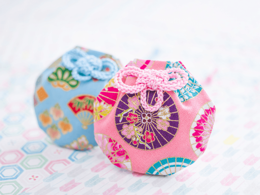 Japanese-amulet-1