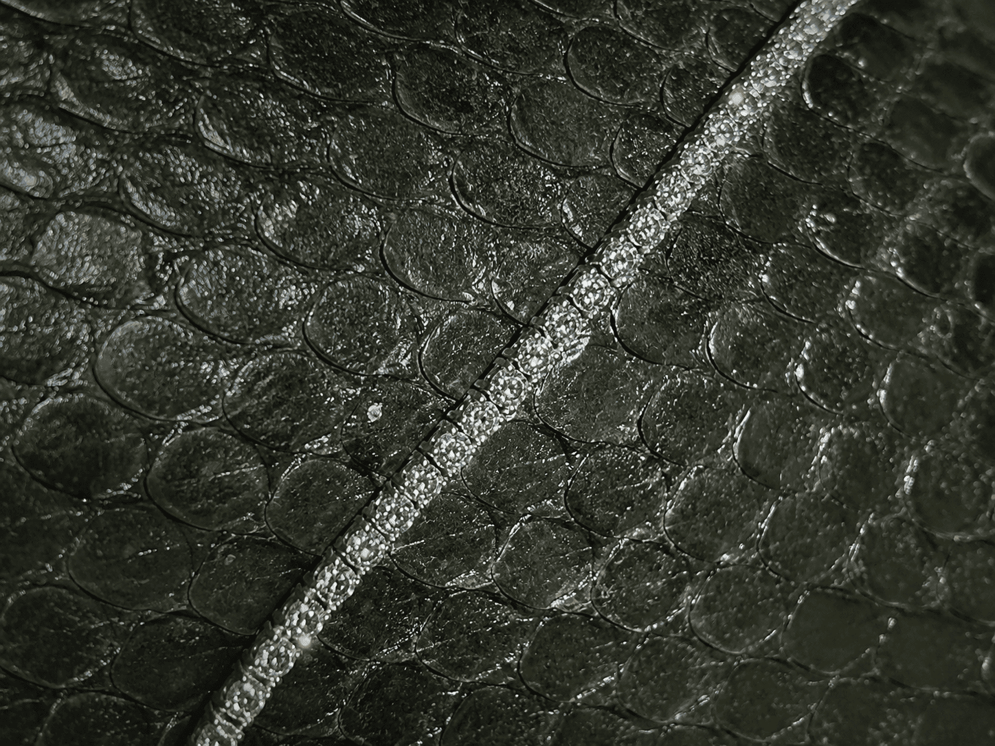 The Source Code: Why Hand-Picked Gemstones Make a Better Tennis Bracelet